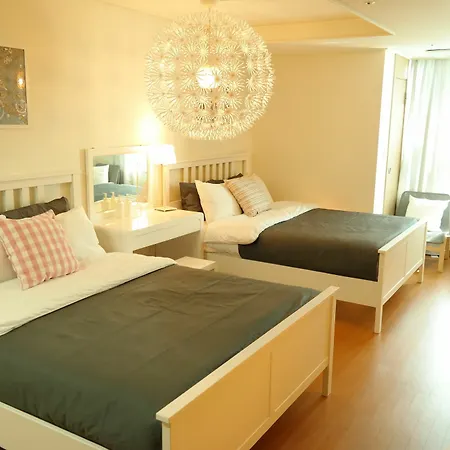 Myeongdong Auto Studio